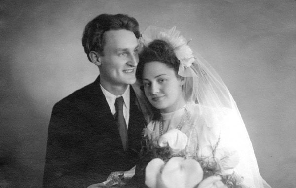 Andr� Sinave jeune mari� et �diteur ambitieux